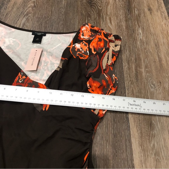 NWT Ann Taylor Brown Orange Floral Faux Wrap Neckline Sleeveless MIDI Dress - Picture 10 of 13